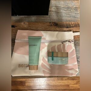 Biossance 3 pieces. Received this week.